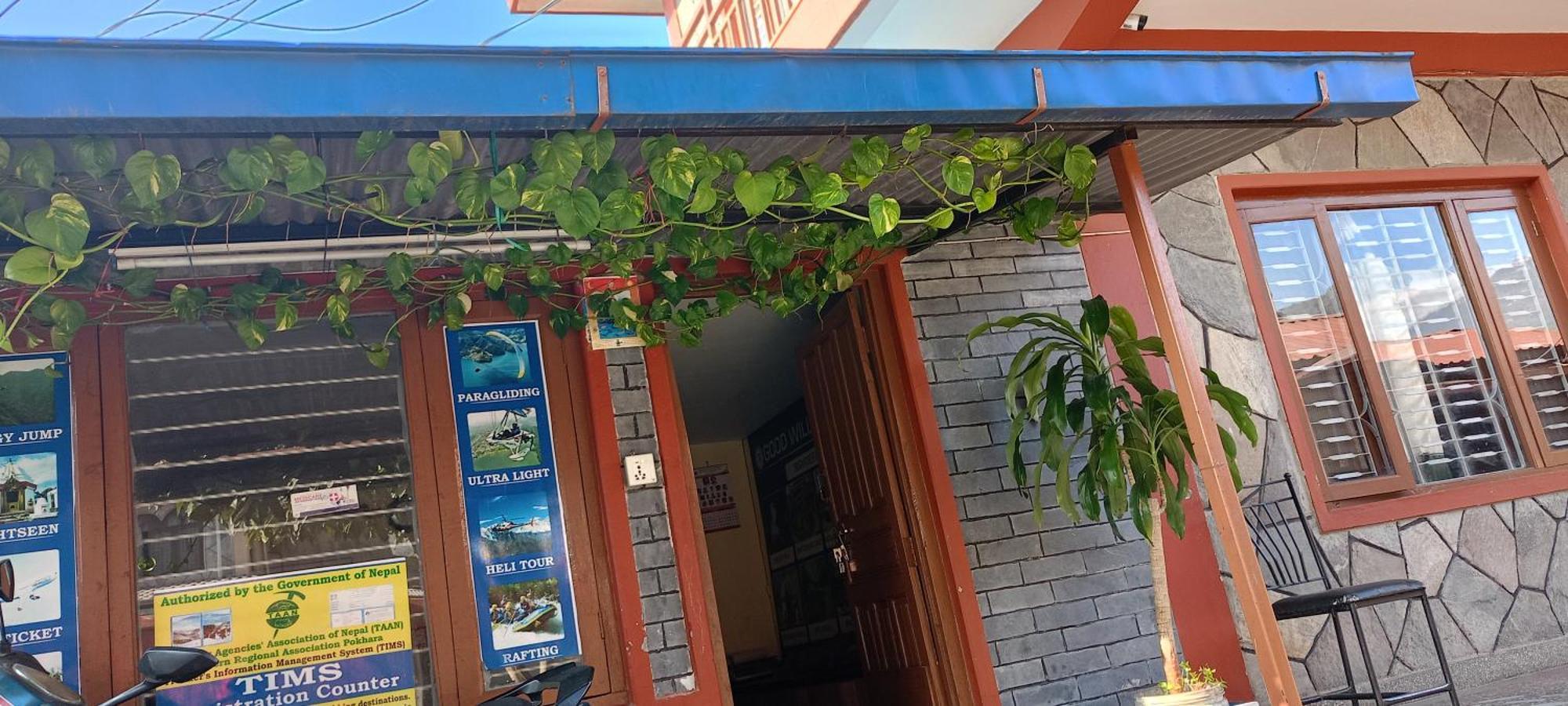 Pokhara Metro Eco Hotel Buitenkant foto